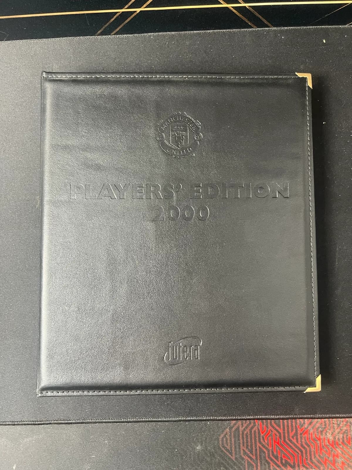 Futera Manchester United 2000 Players Edition Complete Binder 23/500 RARE!